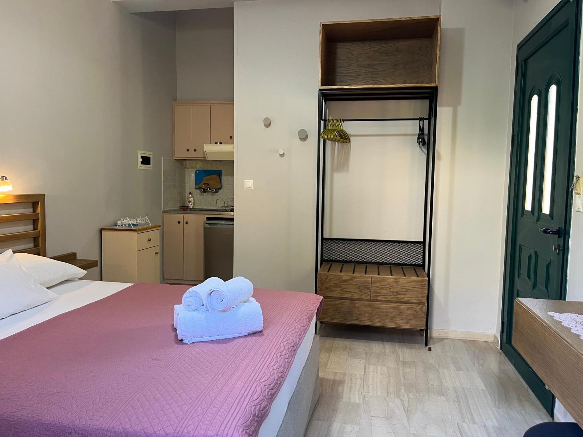 George Studios Vasiliki Habitación foto